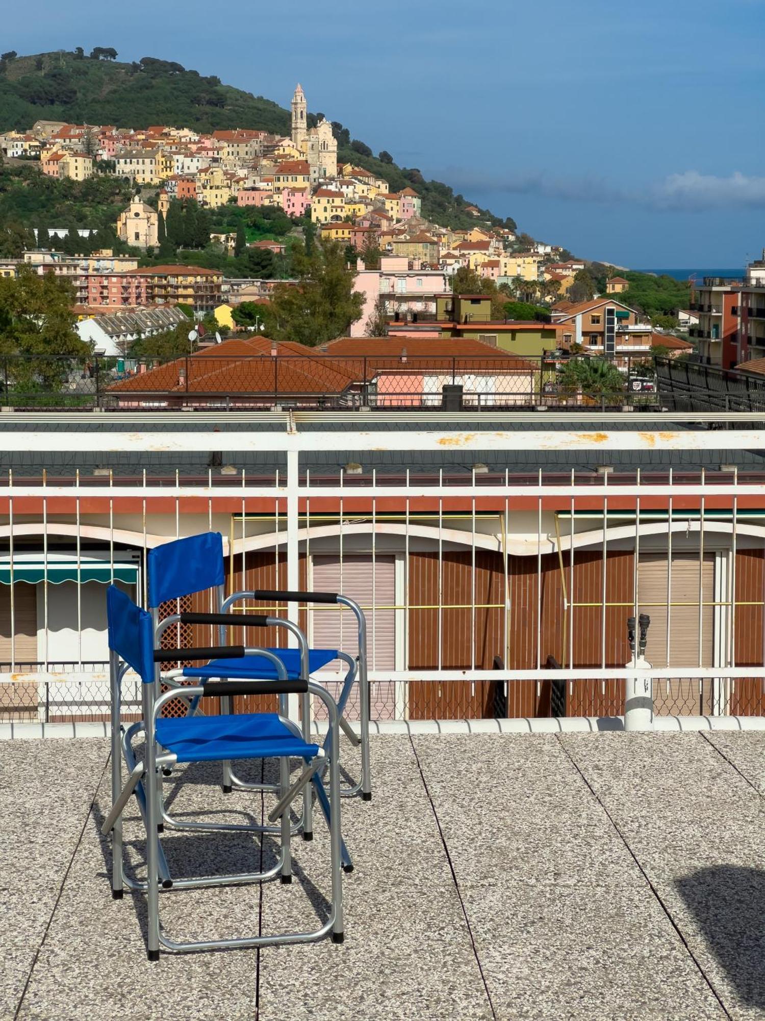 Casa Carlotta Apartment San Bartolomeo Al Mare Exterior photo